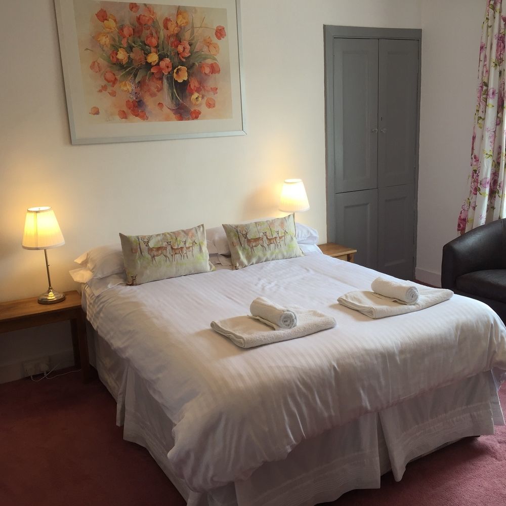 Lovat House * Crieff